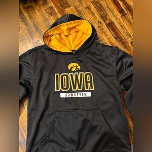 Iowa Hawkeyes boys Sz 12/14 black hooded sweatshirt! No flaws!
